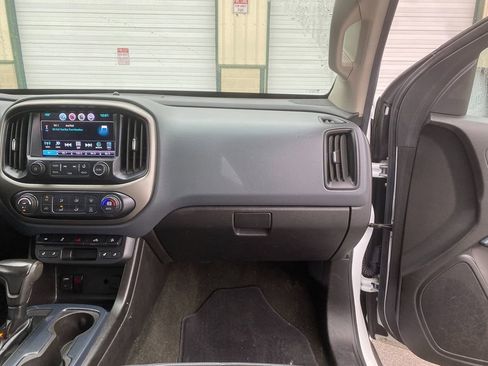 Used 2016 Chevrolet Colorado Z71 image 25