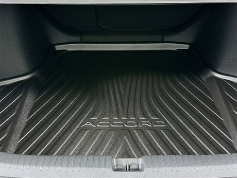 Certified 2025 Honda Accord SE image 29