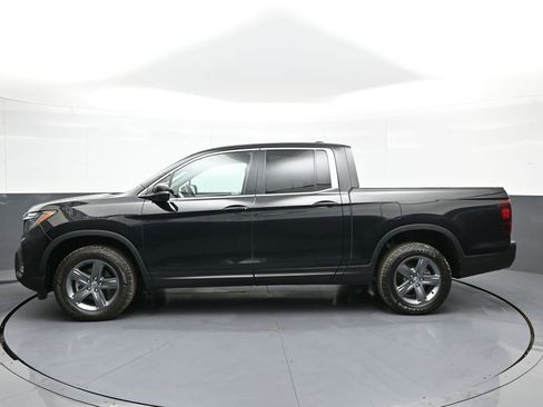 Certified 2023 Honda Ridgeline RTL image 9