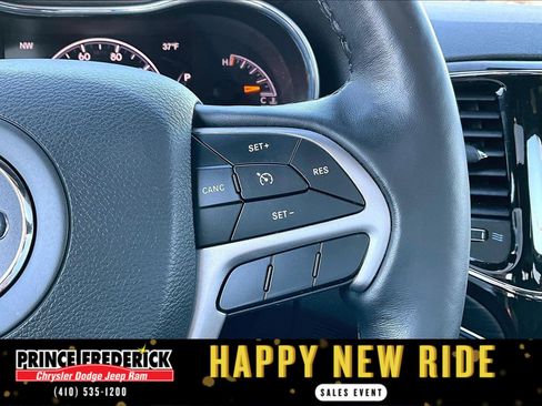 Used 2021 Jeep Grand Cherokee Limited image 16