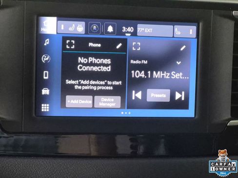 Used 2023 Chrysler Voyager LX FWD image 18