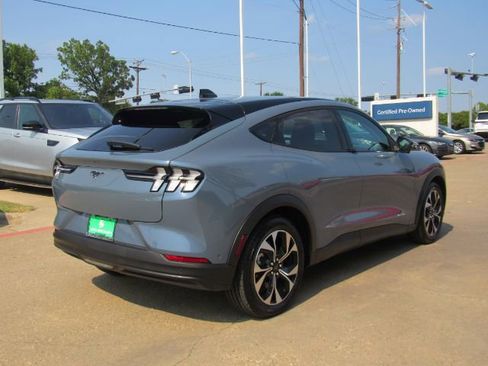 Used 2024 Ford Mustang Mach-E Select w/ Comfort Package Lite image 7