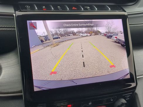 Used 2023 Jeep Grand Cherokee L Limited image 29