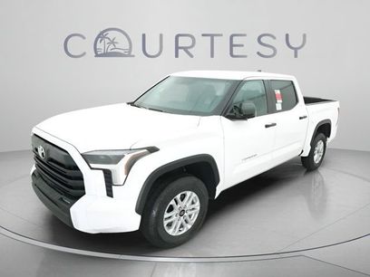 Certified 2025 Toyota Tundra SR5 w/ SR5 Convenience Package
