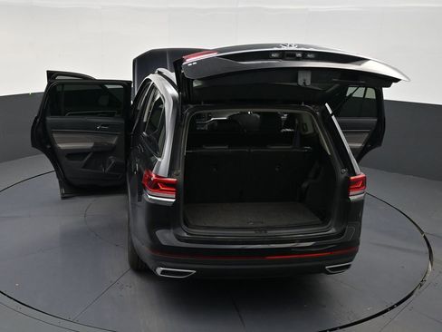 Used 2022 Volkswagen Atlas SE FWD image 32