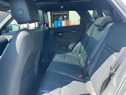 Used 2024 Land Rover Range Rover Evoque S AWD/4WD image 18