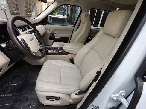 Used 2016 Land Rover Range Rover HSE AWD/4WD image 5