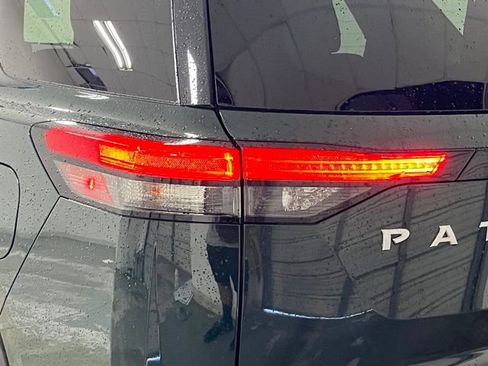 Used 2024 Nissan Pathfinder Platinum w/ Cargo Package image 14