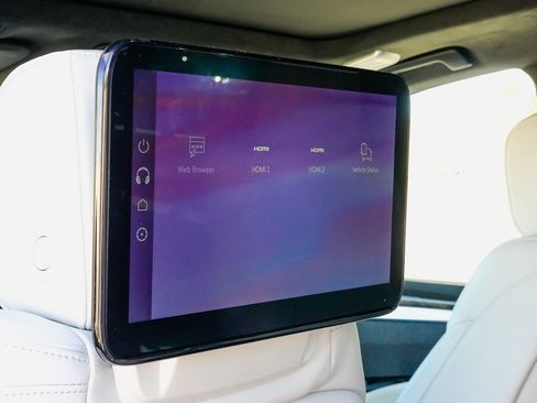 New 2026 Cadillac Escalade ESV Platinum Sport w/ LPO, ONYX Package image 12