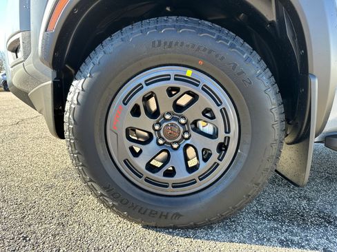 New 2026 Nissan Frontier Pro-X w/ Tow Package image 11