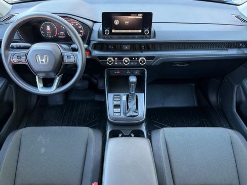 Used 2023 Honda CR-V LX image 3