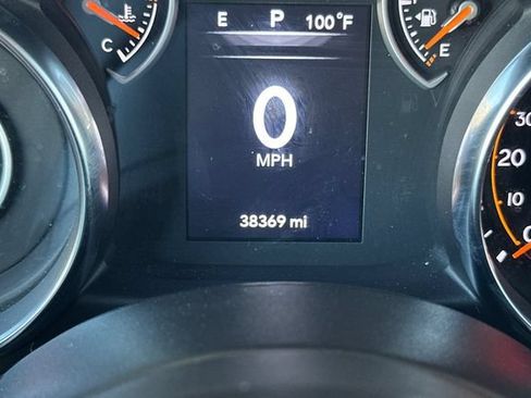 Certified 2022 Jeep Gladiator Sport AWD/4WD image 25