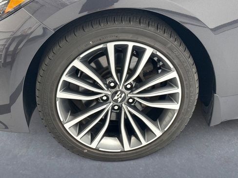 Used 2019 Kia Stinger Premium image 23