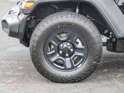 New 2026 Jeep Wrangler Unlimited Sport image 9