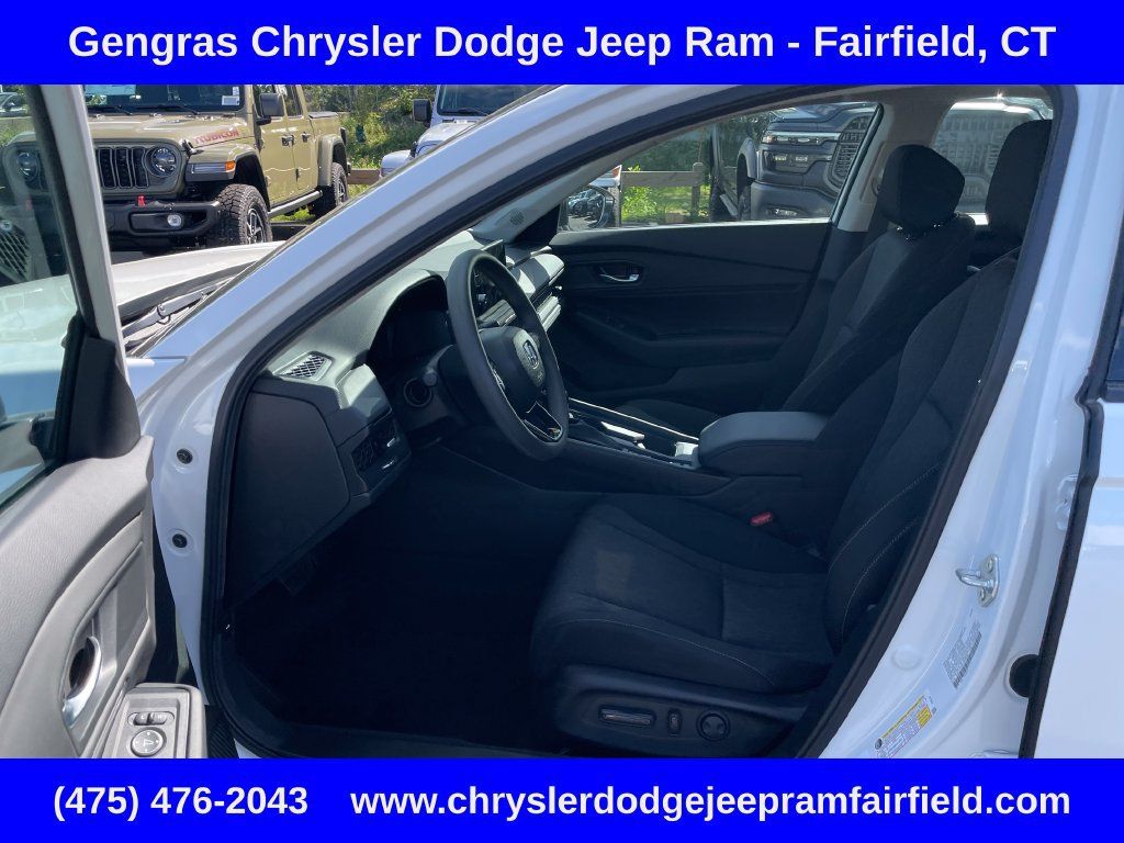 Used 2026 Honda Accord SE image 42
