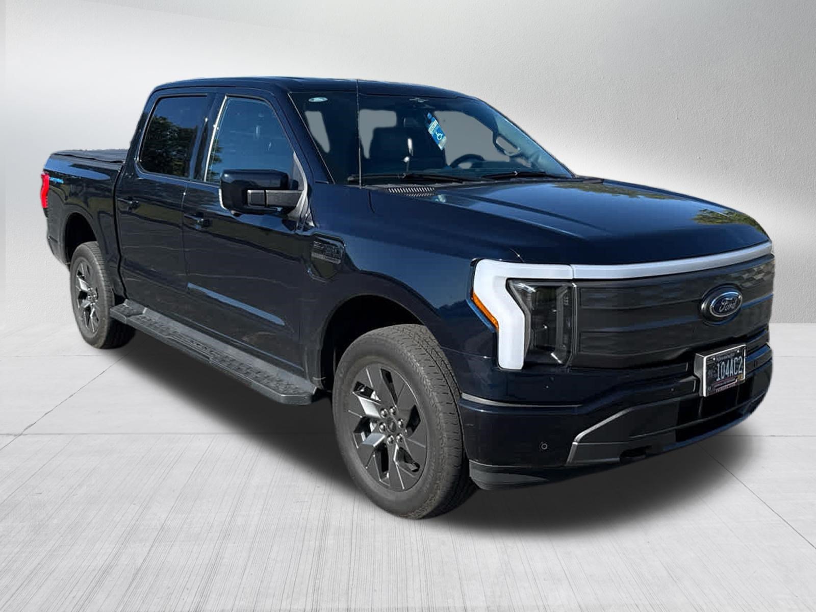 Used 2023 Ford F150 Lightning Lariat AWD/4WD image 2