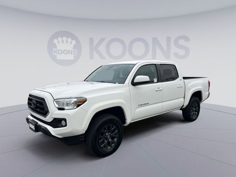 Used 2023 Toyota Tacoma SR5 image 1