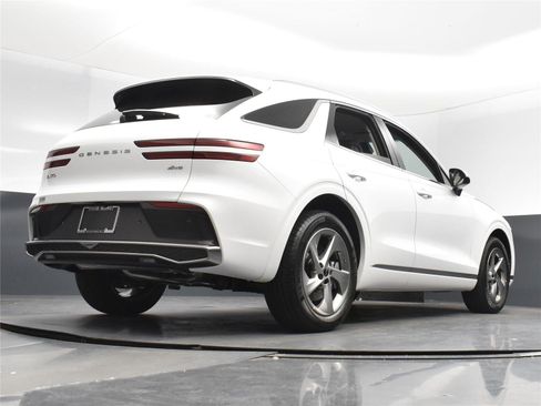 Used 2026 Genesis GV70 2.5T image 14