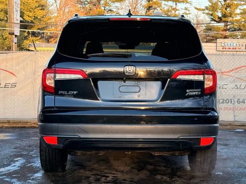 Used 2022 Honda Pilot Special Edition image 10