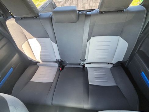 Used 2025 Toyota Tacoma TRD Off-Road image 39