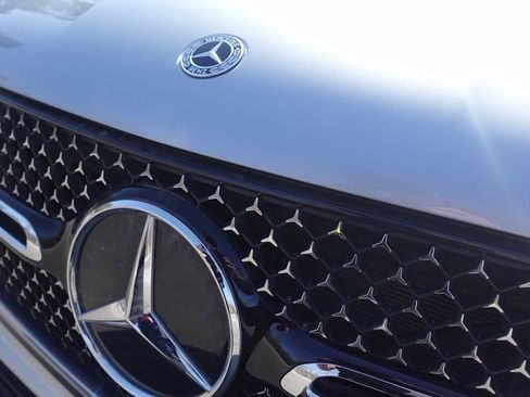 Used 2026 Mercedes-Benz GLC 300 GLC 300 image 17