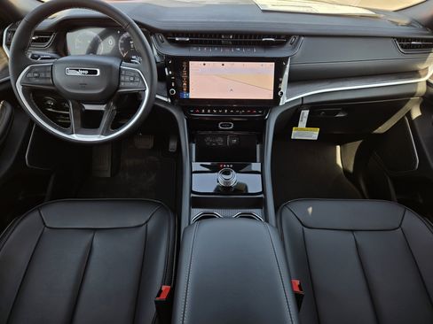 New 2026 Jeep Grand Cherokee Limited w/ Trailer Tow Package image 19