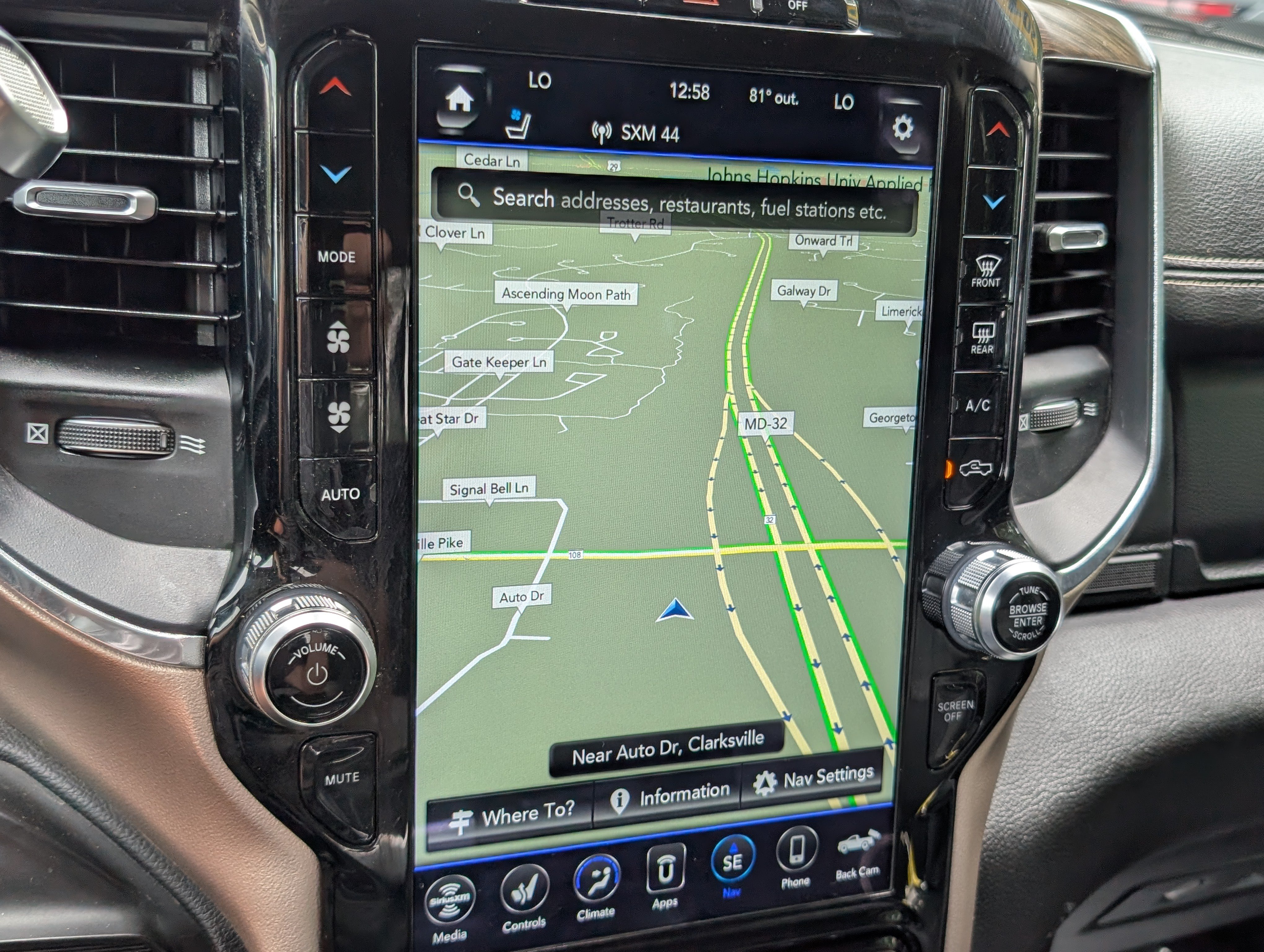 Used 2019 RAM 2500 Laramie AWD/4WD image 29