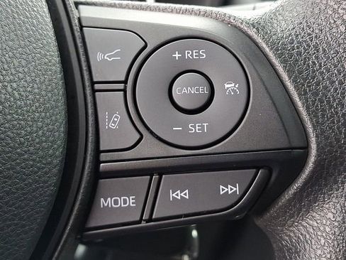 Used 2024 Toyota RAV4 LE image 21