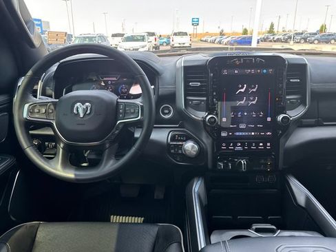 Used 2024 RAM 1500 Laramie AWD/4WD image 12