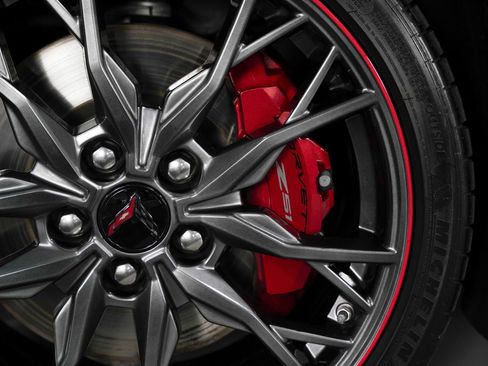 Used 2023 Chevrolet Corvette Stingray Preferred Cpe w/ Z51 Performance Package RWD image 18