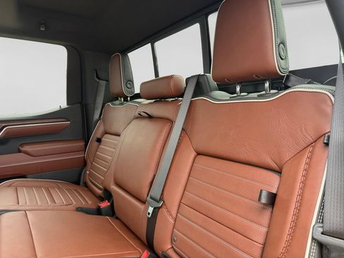 New 2026 GMC Sierra 1500 Denali Ultimate w/ LPO, Black Badging Package AWD/4WD image 31