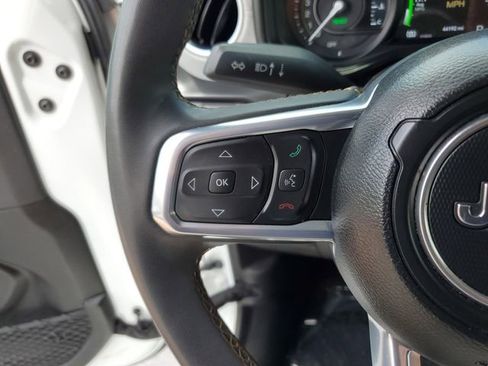 Used 2024 Jeep Wrangler Unlimited Sahara AWD/4WD image 29