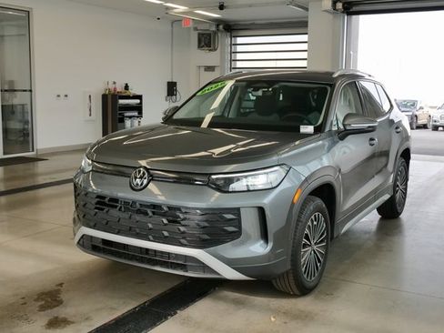 New 2026 Volkswagen Tiguan S image 3