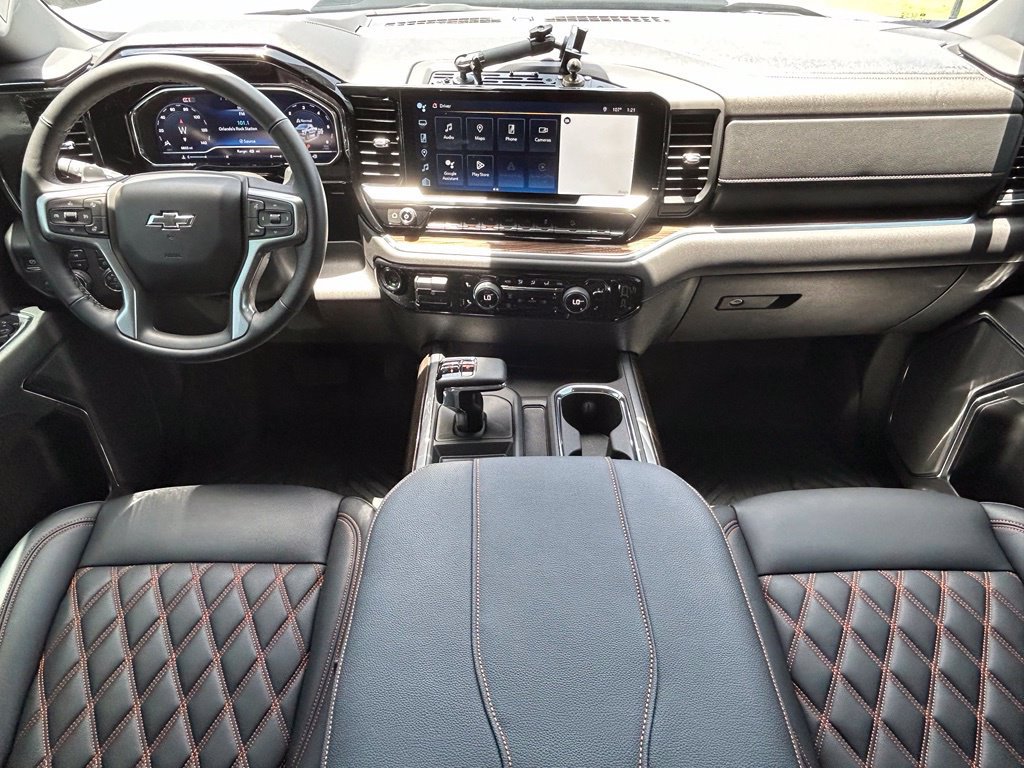Used 2025 Chevrolet Silverado 1500 LT Trail Boss AWD/4WD image 10