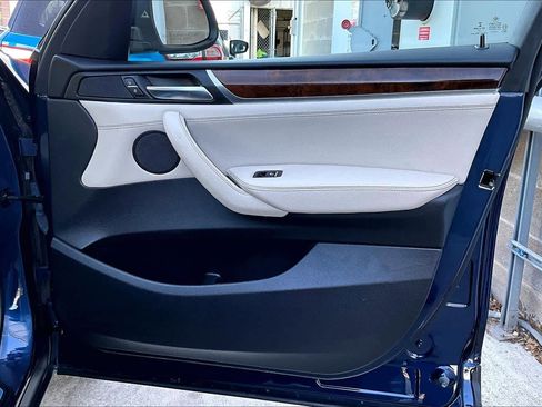 Used 2017 BMW X3 xDrive28i image 22