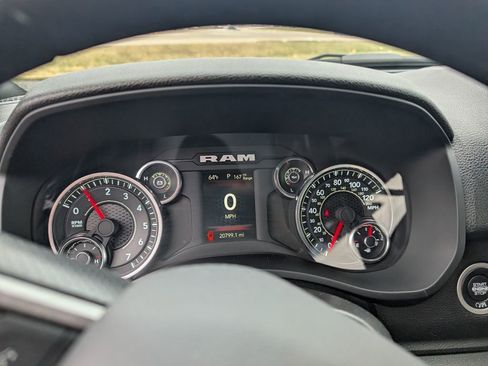 Used 2024 RAM 2500 Tradesman w/ Chrome Appearance Group image 20