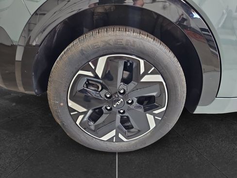 Used 2023 Kia Niro Wind w/ Wind Preserve Package FWD image 39
