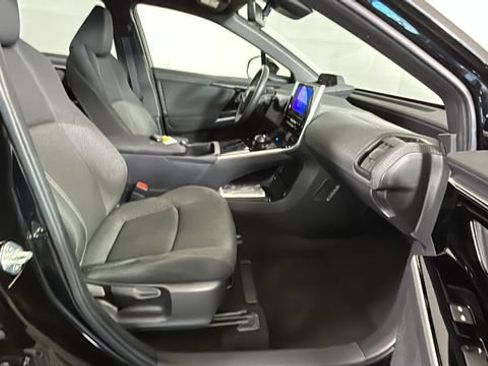 Used 2023 Subaru Solterra AWD image 30