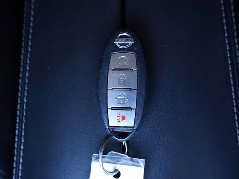 Used 2021 Nissan Rogue SV FWD image 20