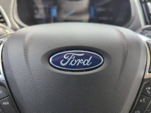Used 2024 Ford Edge SEL AWD/4WD image 23