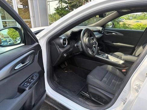 Used 2024 Alfa Romeo Tonale Ti w/ Active Assist Package AWD/4WD image 12