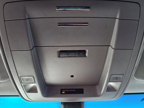 Used 2018 Chevrolet Tahoe LS image 12