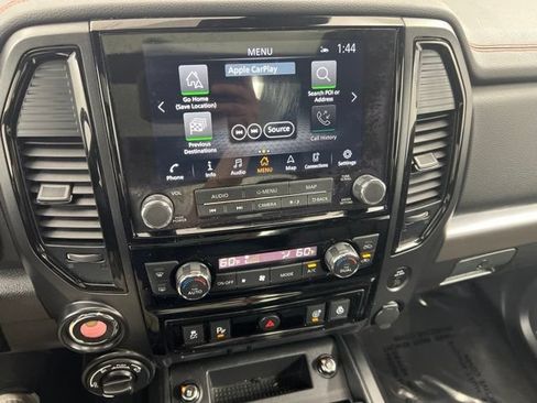 Used 2021 Nissan Titan PRO-4X w/ Pro-4x Convenience Package AWD/4WD image 16