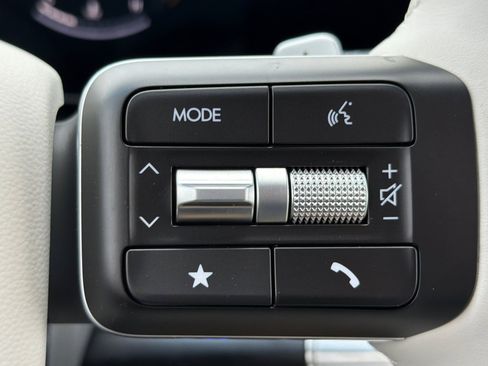 New 2026 Hyundai Santa Fe SE image 32