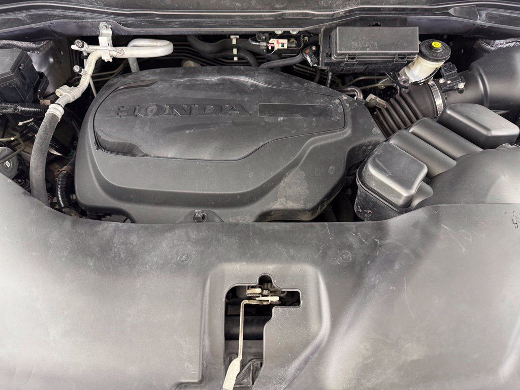 Used 2024 Ford F350 Platinum AWD/4WD image 19
