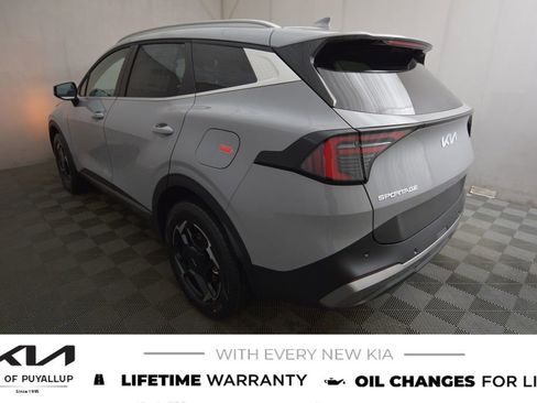 New 2026 Kia Sportage EX image 7