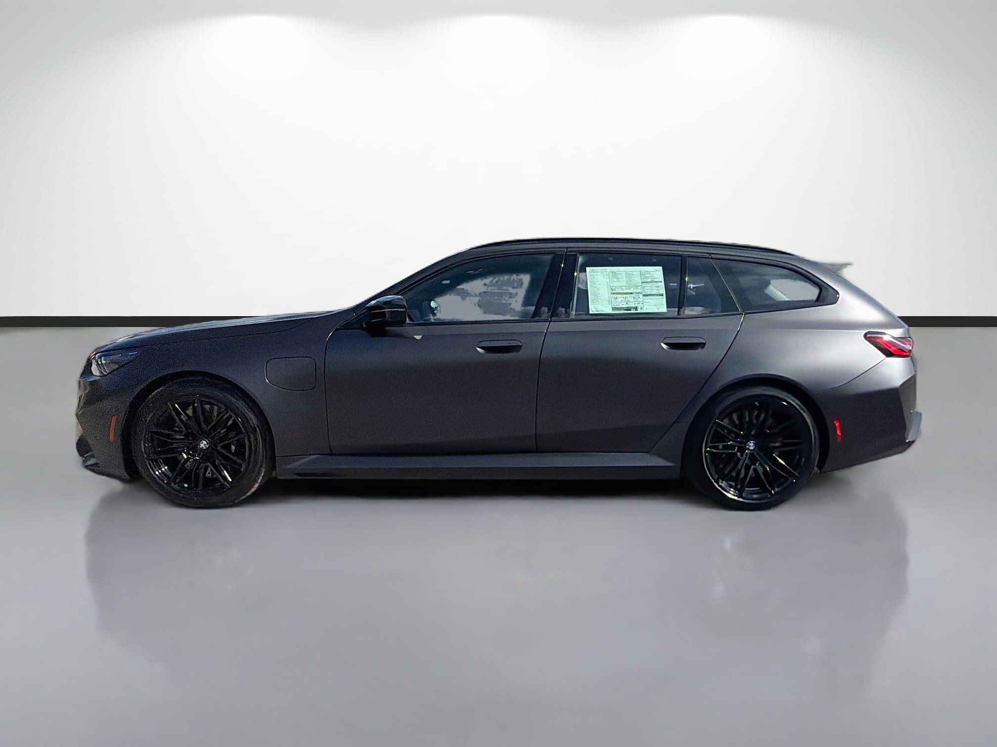 New 2027 BMW M5 Touring AWD/4WD image 6