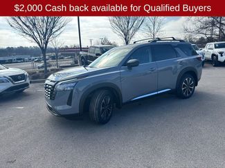 New 2026 Nissan Pathfinder Platinum video 3