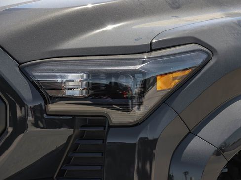 New 2026 Toyota Tacoma SR5 AWD/4WD image 10