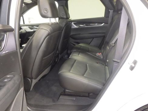 Used 2020 Cadillac XT5 Premium Luxury AWD/4WD image 7